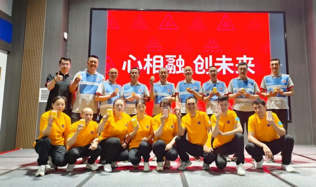 趣味运动结伴同行 | 尊龙凯时人生就是搏物流趣味运动会