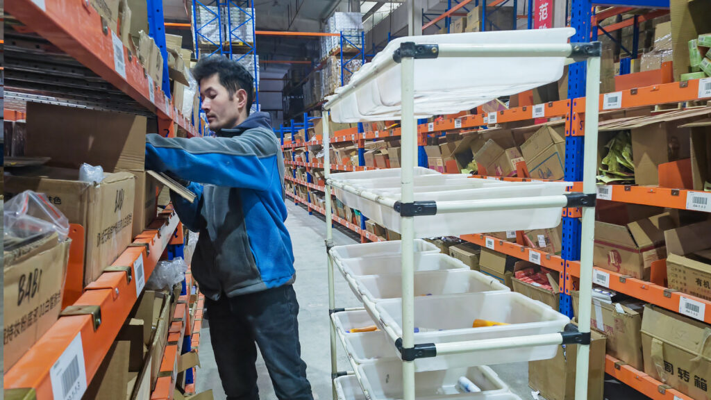 物流节特辑 | 物流人：汇聚微光，筑梦前行